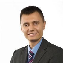 Adw. dr Paweł Mielniczek